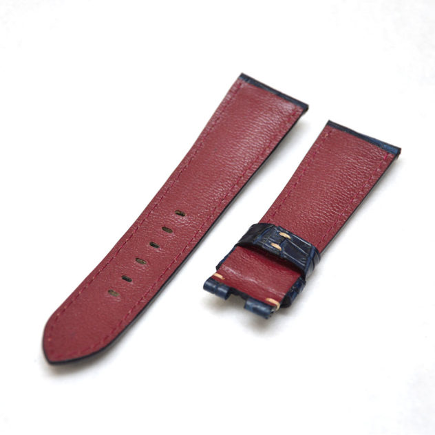 時計ベルトオーダー パネライ用/カラー:マットダークネイビー/ステッチ:ベージュ/裏側:えんじ/素材:クロコダイル