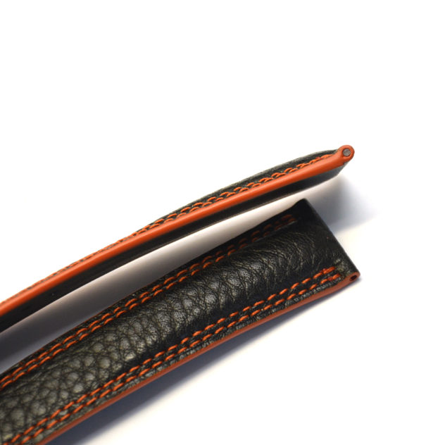 時計ベルトオーダー/カラー:黒/ステッチ:オレンジ Wステッチ/裏側:防水レザー加工 黒/素材:シュリンクレザー