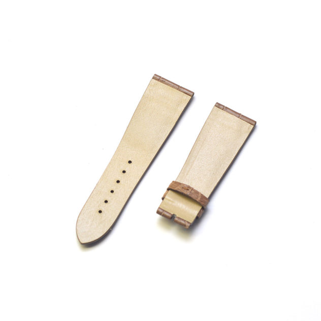 時計ベルトオーダー／カラー：マット　ミンク／ステッチ：同色／裏側：防水レザー加工　ベージュ／素材：クロコダイル 