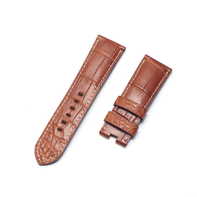 パネライ ルミノールマリーナ44mm 時計ベルトオーダー｜クロコダイル × マットコニャック × 生成りステッチ 