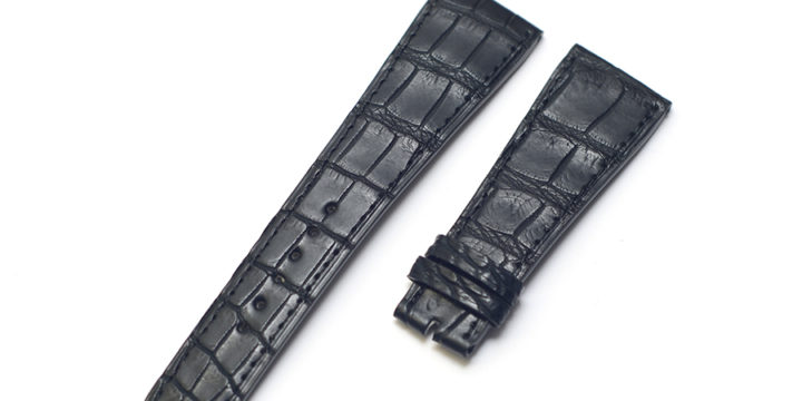 ピエールクンツ トリプルレトロ用 時計ベルトオーダー｜クロコダイル × マットブラック × 黒ステッチ